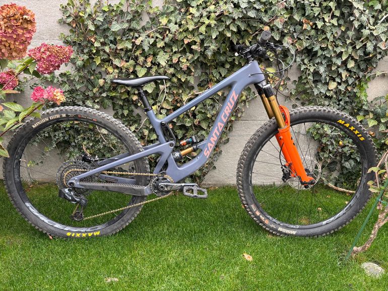 Santa Cruz Megatower SRAM GX Eagle AXS 2021