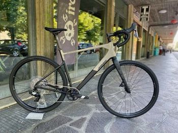 Jamis, RENEGADE C4 APEX AXS 2024