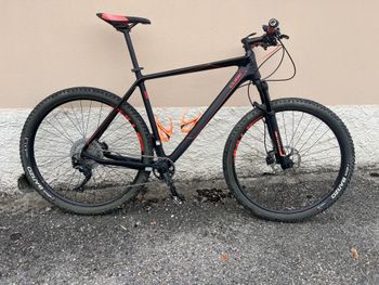 Used CUBE REACTION GTC SLT 2017 2017 Mountainbike, Black, 29, 27.5 — image 1 of 6