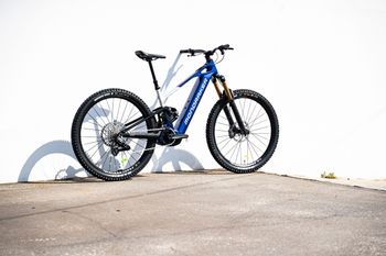 Mondraker, Crafty Carbon RR