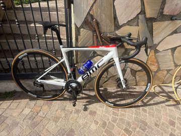 Gebrauchtes BMC Teammachine SLR01 DISC ONE 2019 Frameset 2019 Road & Gravel, Weiß — Bild 7 von 7
