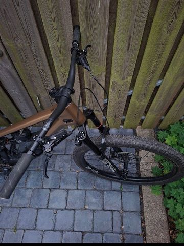 Gebrauchtes Canyon Spectral 125 CF LTD 2024 2024 Mountainbike, Schwarz, 29 — Bild 4 von 9