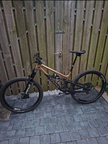 Gebrauchtes Canyon Spectral 125 CF LTD 2024 2024 Mountainbike, Schwarz, 29 — Bild 2 von 9