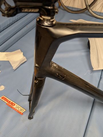 Used Focus PARALANE 8.9 2022 Frameset 2022 Road & Gravel, Black — image 4 of 8