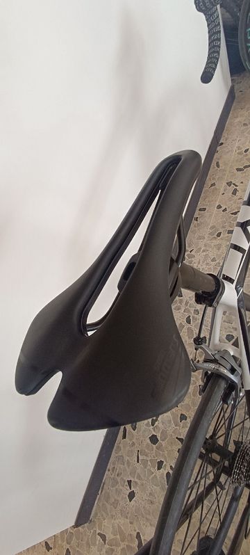 Used Focus Cayo 2018 Road & Gravel, Black — image 7 of 10