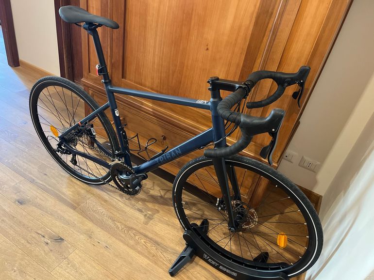 Used TRIBAN Triban RC 520 Microshift 10V Disc 2025 2025 Road & Gravel, Blau — image 1 of 9