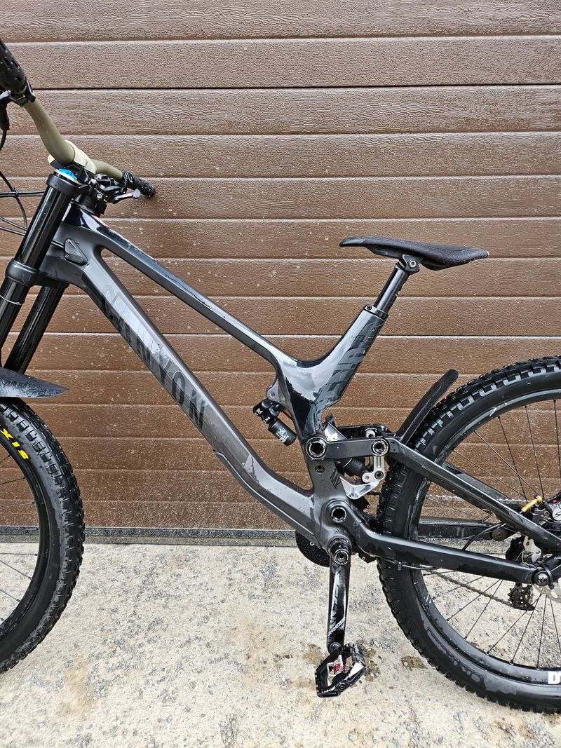 Gebrauchtes Canyon Sender CF 9.0 2020 2020 Mountainbike, Schwarz, 27.5 — Bild 3 von 8