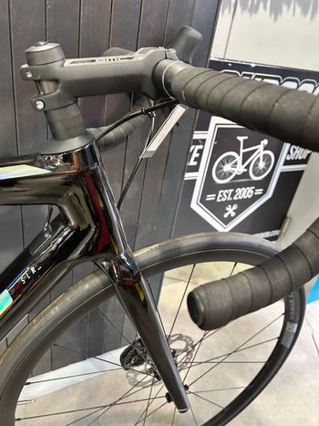 Used BMC Teammachine Shimano 105 Di2 2022 Road & Gravel — image 6 of 7