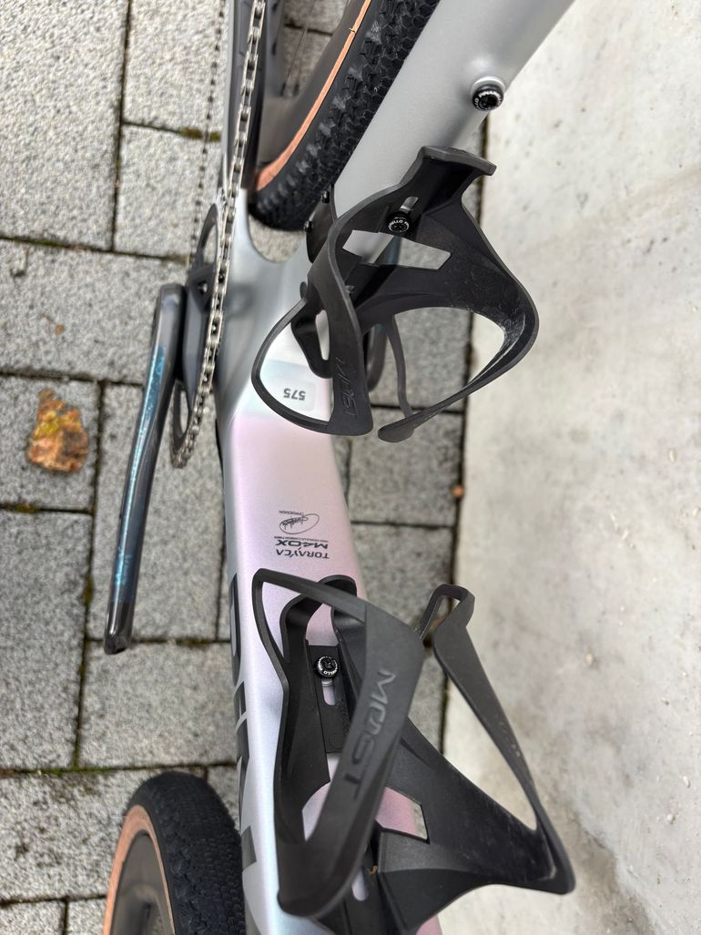 Pinarello Dogma GR 2026 Road & Gravel usato, Grigio chiaro — immagine 6 di 10