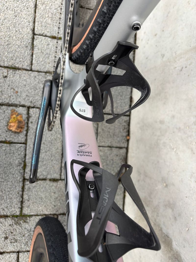 Gebrauchtes Pinarello Dogma GR 2026 Road & Gravel, Hellgrau — Bild 6 von 10