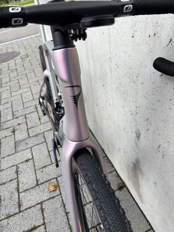 Pinarello Dogma GR 2026 Road & Gravel usato, Grigio chiaro — immagine 4 di 10