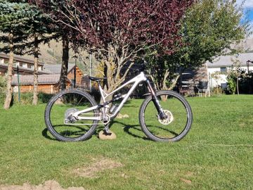 Gebrauchtes YT Industries Jeffsy CORE 2 29 2022 2022 Mountainbike, Hellgrau, 29 — Bild 8 von 8