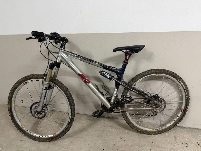 Used K2 K2 Razorback Comp – Full Suspension – Shimano XT 2006 Mountainbike, Light Gray — image 9 of 11