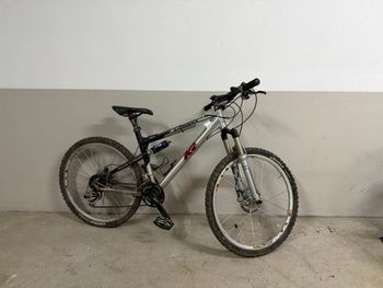 Used K2 K2 Razorback Comp – Full Suspension – Shimano XT 2006 Mountainbike, Light Gray — image 2 of 11