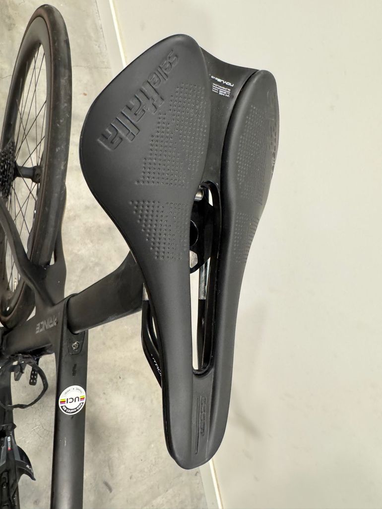 PINARELLO Prince（電動コンポSRAM eTap Rival） Pinarello Prince