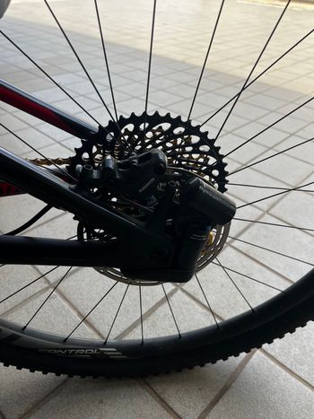 Used Specialized Epic Sram Eagle Transmission XX 2018 Mountainbike, Black — image 2 of 8