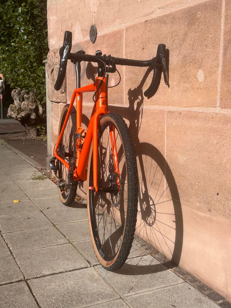 Used Cannondale SuperX Force 1 SE 2018 2018 Road & Gravel, Orange — image 2 of 7