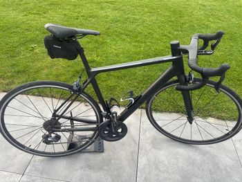 Tweedehands Canyon Ultimate CF SL 8.0 Di2 2019 2019 Road & Gravel — afbeelding 2 van 10