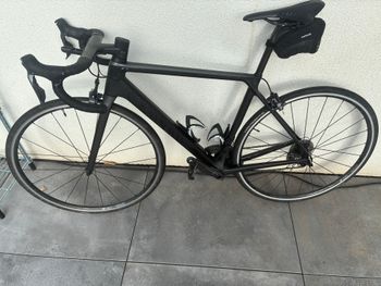 Tweedehands Canyon Ultimate CF SL 8.0 Di2 2019 2019 Road & Gravel — afbeelding 3 van 10
