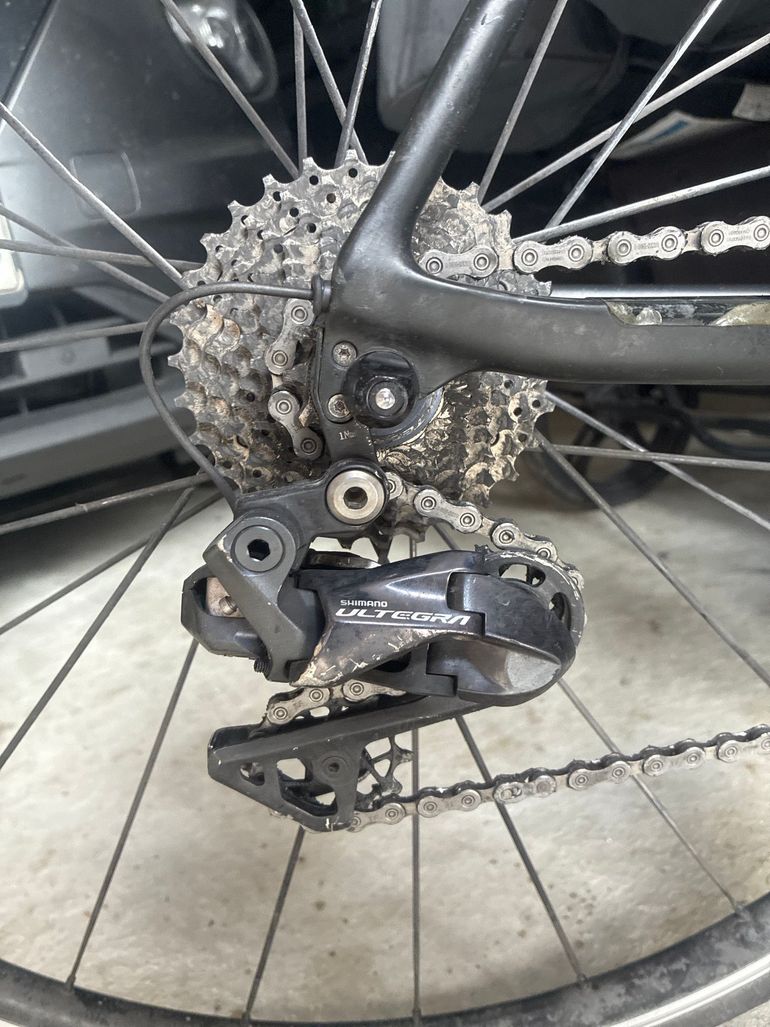 Tweedehands Canyon Ultimate CF SL 8.0 Di2 2019 2019 Road & Gravel — afbeelding 1 van 10