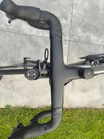 Tweedehands Canyon Ultimate CF SL 8.0 Di2 2019 2019 Road & Gravel — afbeelding 7 van 10