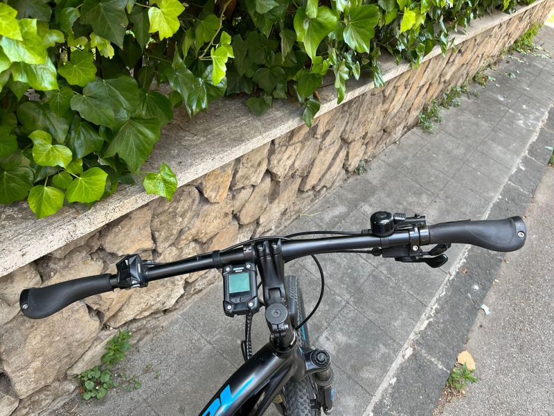 Used BH Rebel Cross 2018 Mountainbike, Black — image 6 of 11