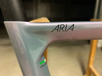 Used Bianchi Aria - Ultegra Di2 2022 2022 Road & Gravel, Light Gray — image 3 of 11