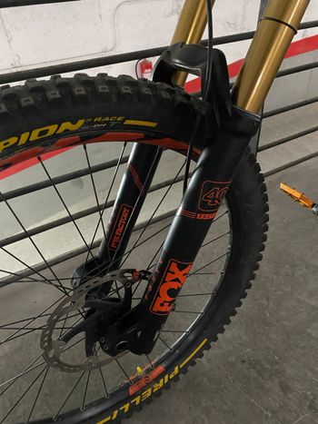 Used Scott Gambler 710 2017 2017 Mountainbike, Black, 27.5 — image 9 of 10