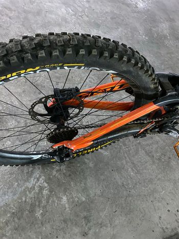Used Scott Gambler 710 2017 2017 Mountainbike, Black, 27.5 — image 7 of 10