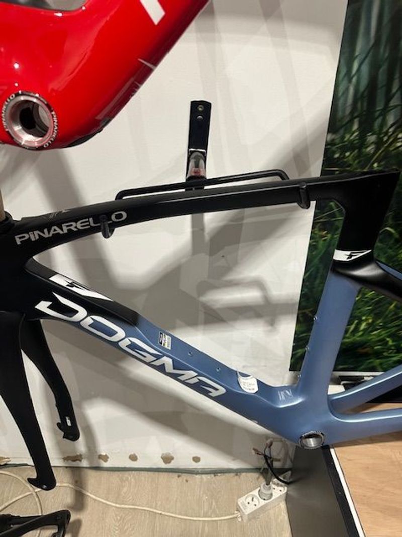 Used Pinarello DOGMA Frameset 2023 Road & Gravel