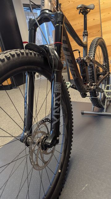 Brugt Giant Reign Shimano SLX 2022 Mountainbike — billede 3 af 6