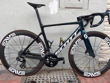 Używany Scott Adict Rc Pro 2024 Road & Gravel