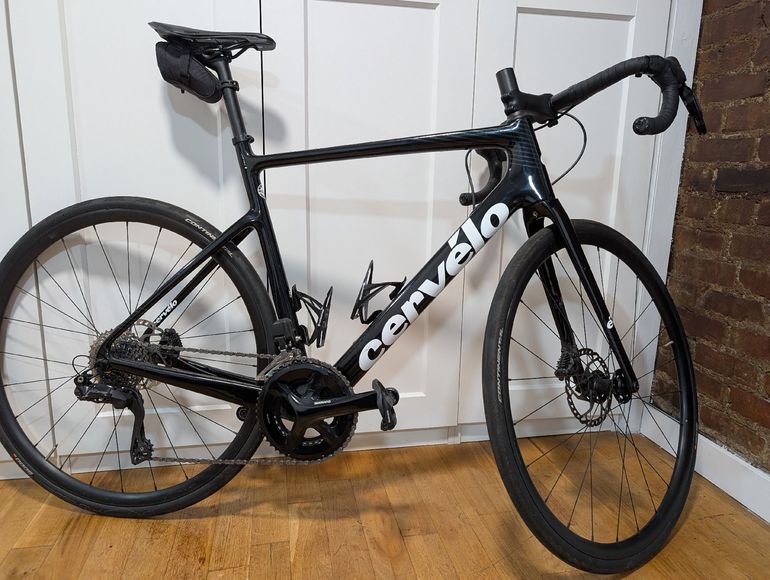 Used Cervélo Caledonia 105 Di2 2023 2023 Road & Gravel, Black — image 1 of 8