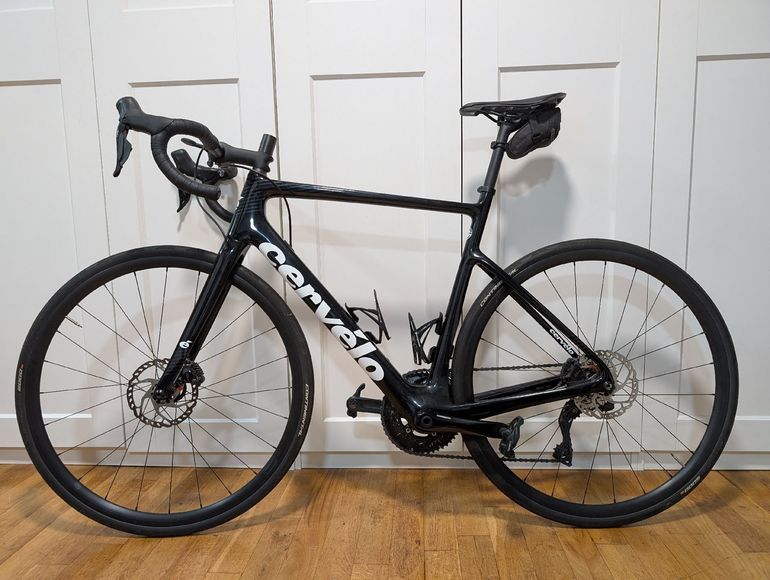 Used Cervélo Caledonia 105 Di2 2023 2023 Road & Gravel, Black — image 2 of 8