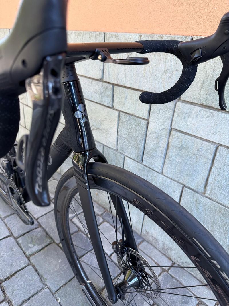 Used Colnago V5rs 2026 Road & Gravel, Black — image 7 of 11