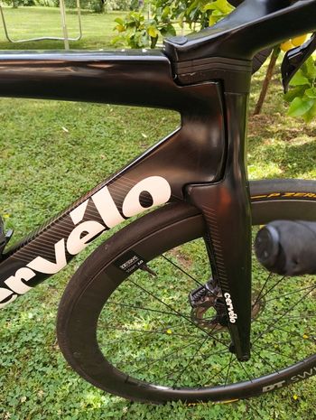 Used Cervélo S5 Ultegra Di2 Disc 2019 2019 Road & Gravel, Black — image 12 of 14
