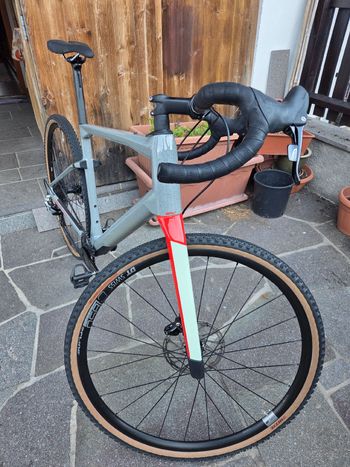 Used BMC URS ONE 2023 2023 Road & Gravel, Light Gray — image 2 of 7