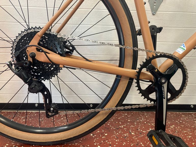 Used Marin Nicasio+ 2024 2024 Road & Gravel, Orange — image 3 of 3