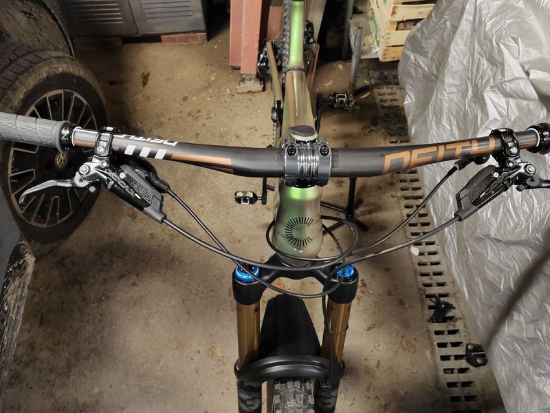 Used Cannondale Jekyll 1 2022 2022 Mountainbike, Green, 29 — image 4 of 7