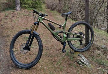 Used Cannondale Jekyll 1 2022 2022 Mountainbike, Green, 29 — image 2 of 7