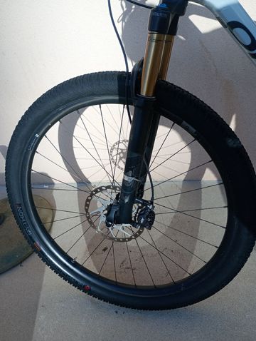 Used Orbea Oiz SRAM X0 Eagle AXS (T-Type) 2024 Mountainbike, Blue, 29 — image 9 of 11