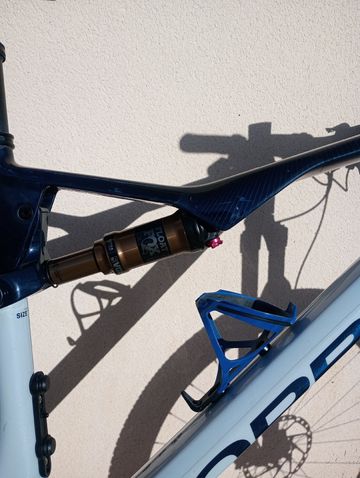 Used Orbea Oiz SRAM X0 Eagle AXS (T-Type) 2024 Mountainbike, Blue, 29 — image 4 of 11