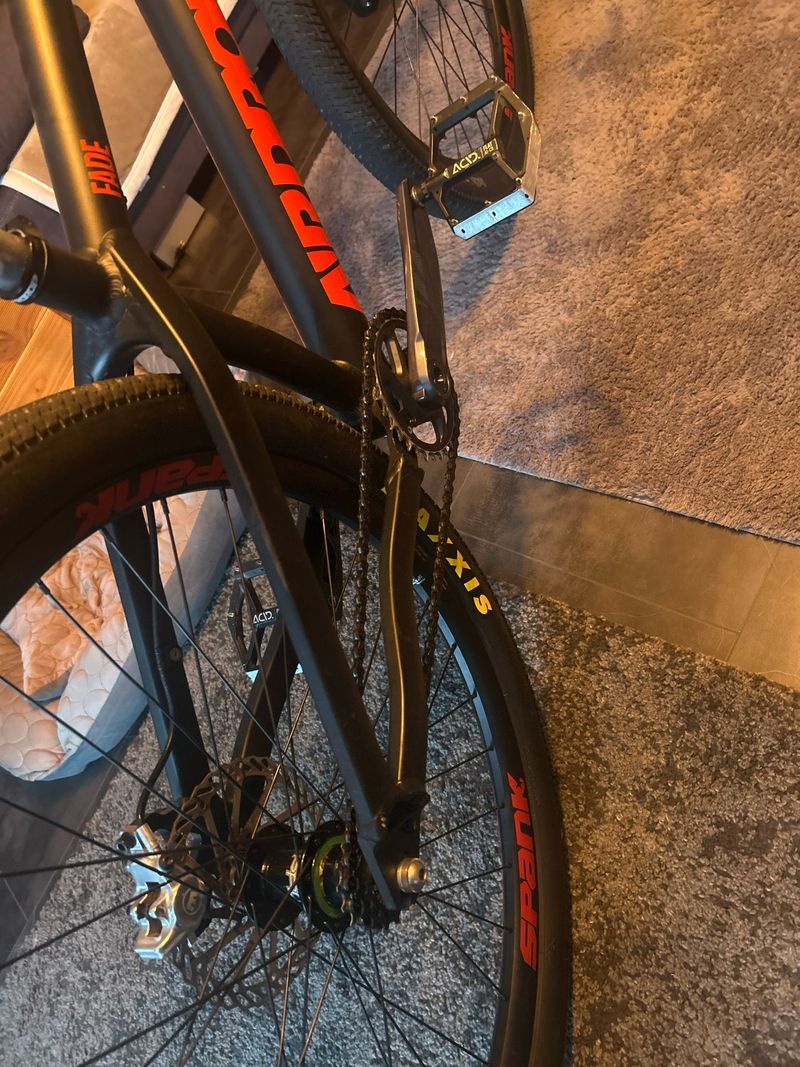 Gebrauchtes Airdrop Fade Works 2021 2021 Mountainbike, Schwarz, 26 — Bild 6 von 9