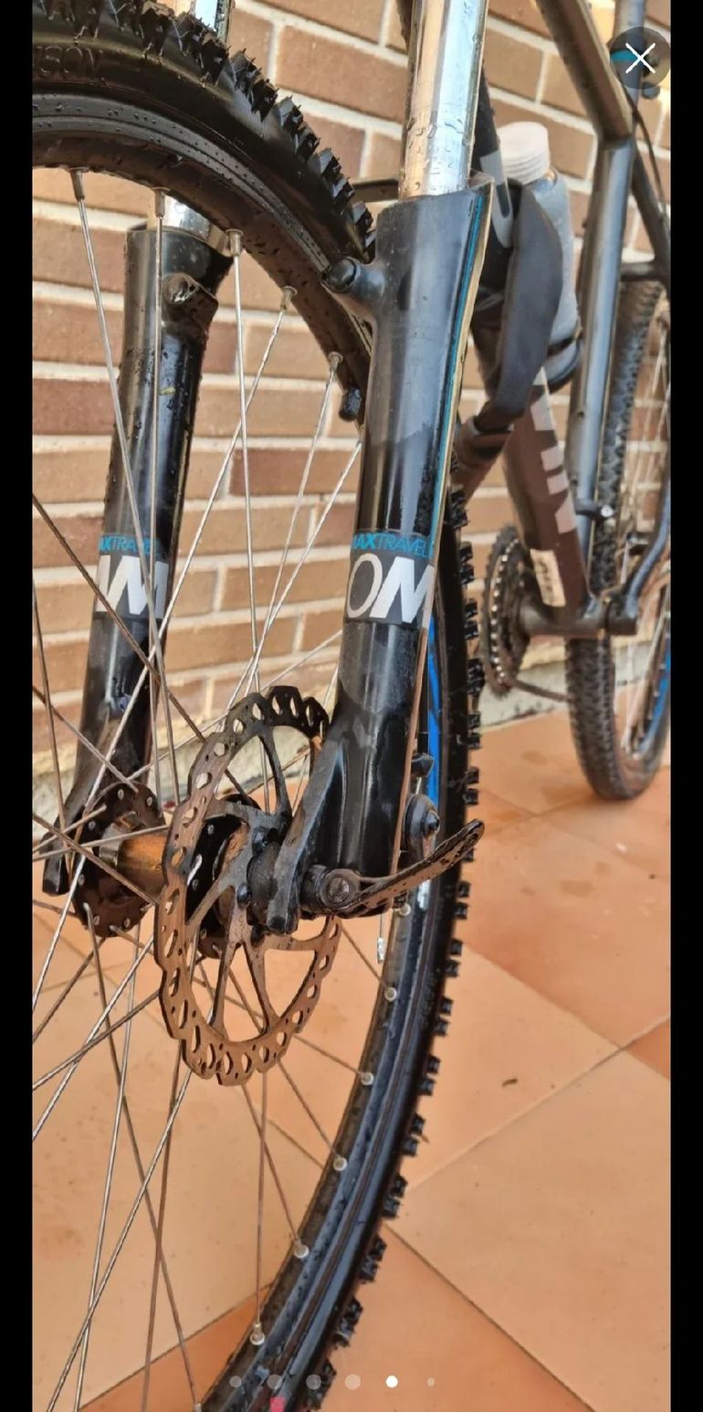 Used ROCKRIDER Btwin Rockrider 500 2020 Mountainbike, Light Gray — image 7 of 7