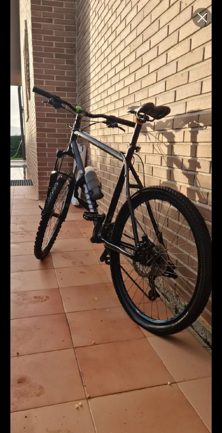 Used ROCKRIDER Btwin Rockrider 500 2020 Mountainbike, Light Gray — image 2 of 7