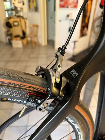 Used Pinarello DOGMA F10 2020 Road & Gravel, Black — image 5 of 10