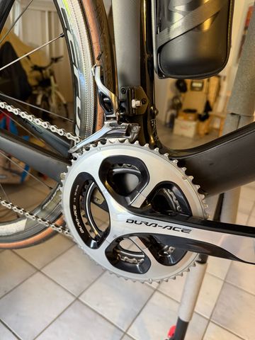 Pinarello DOGMA F10 2020 Road & Gravel usato, Nero — immagine 6 di 10