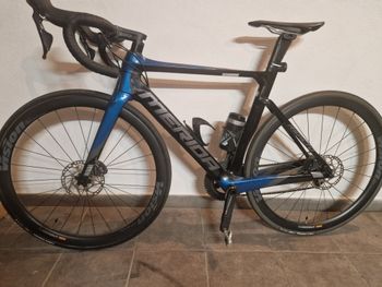 Used Merida REACTO DISC 5000 2020 2020 Road & Gravel, Blue — image 2 of 5