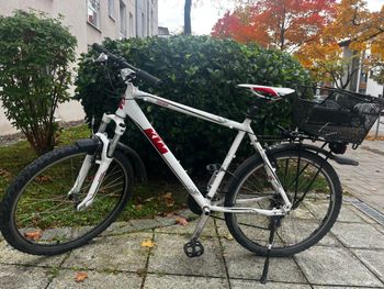 Used KTM Chicago 2010 Mountainbike, White — image 2 of 4