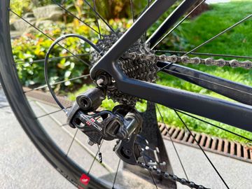 Used Colnago V3rs 2023 Road & Gravel, Black — image 4 of 8